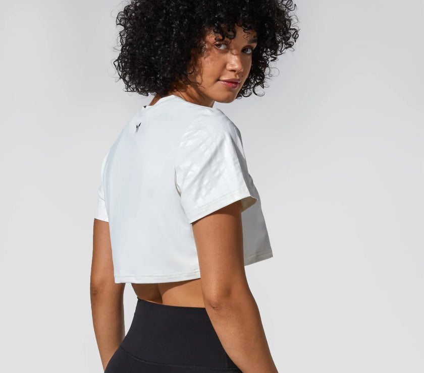 Graphic Wave Eyes Crop Top