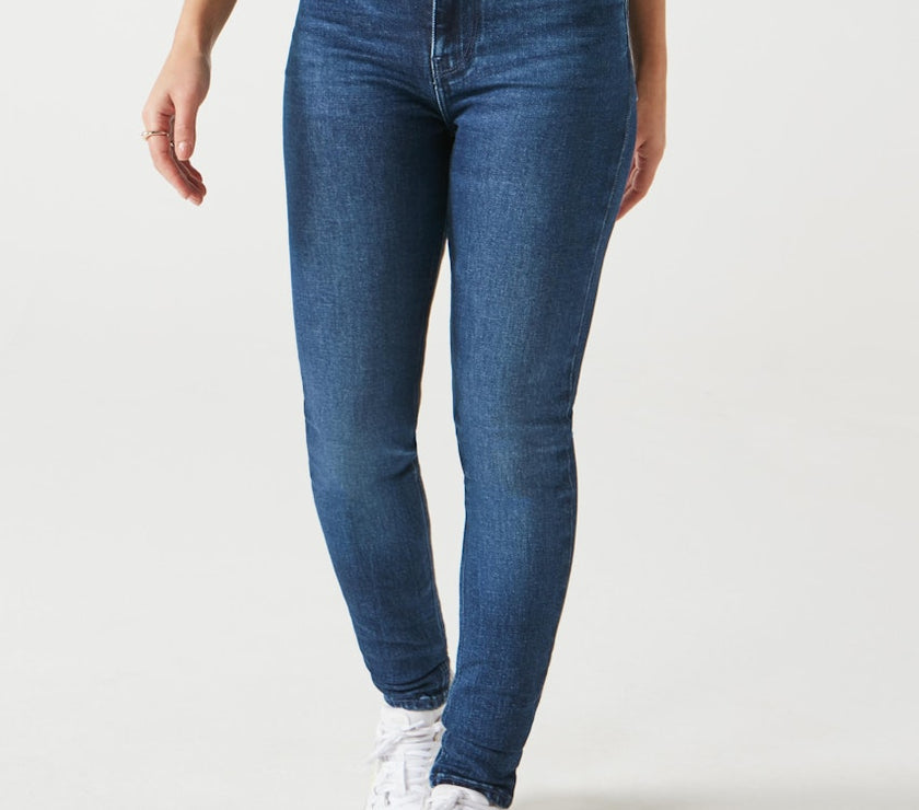 Women's Skinny-Fit Jeans v1.0